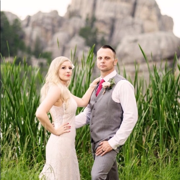 Meet your Posh Ambassador โค๏ธ๐๐๐๐ - Picture 6 of 16